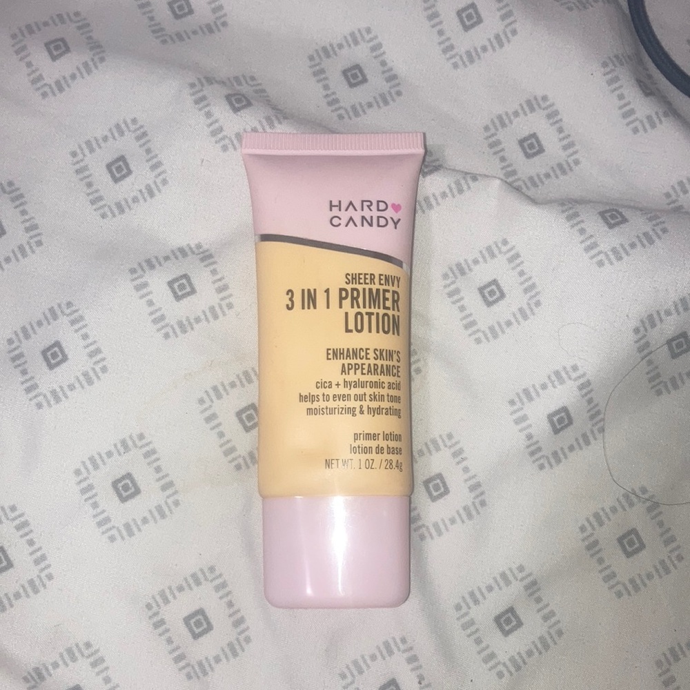 Hard Candy Sheer Envy 3-in-1 Primer Lotion - Pink and Tan